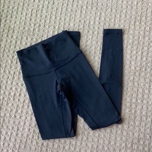 Black Lululemon leggings